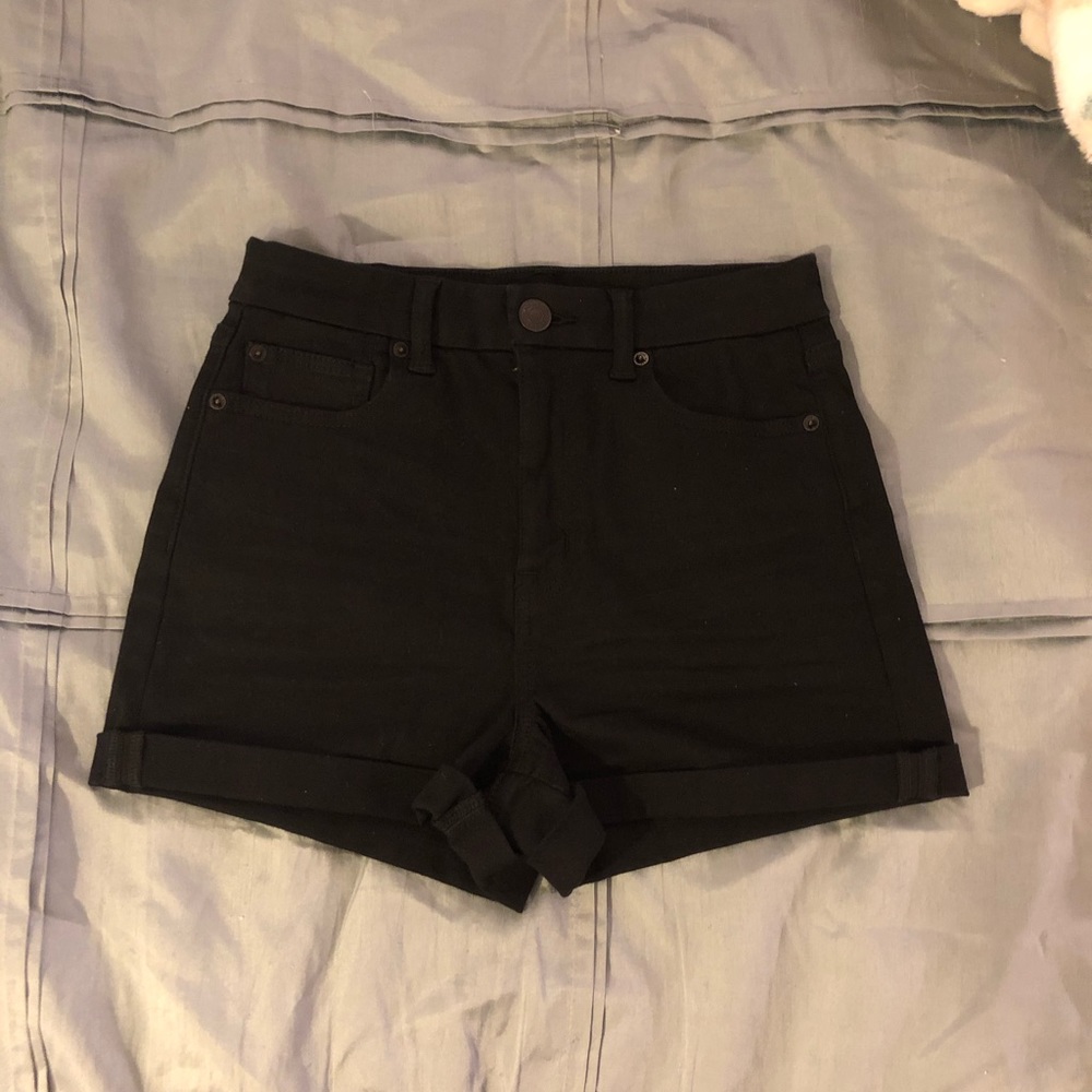 American Eagle Curvy Hi-Rise Shortie Shorts